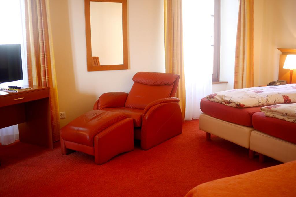 Auberge Communale A L'Union Gilly Bilik gambar